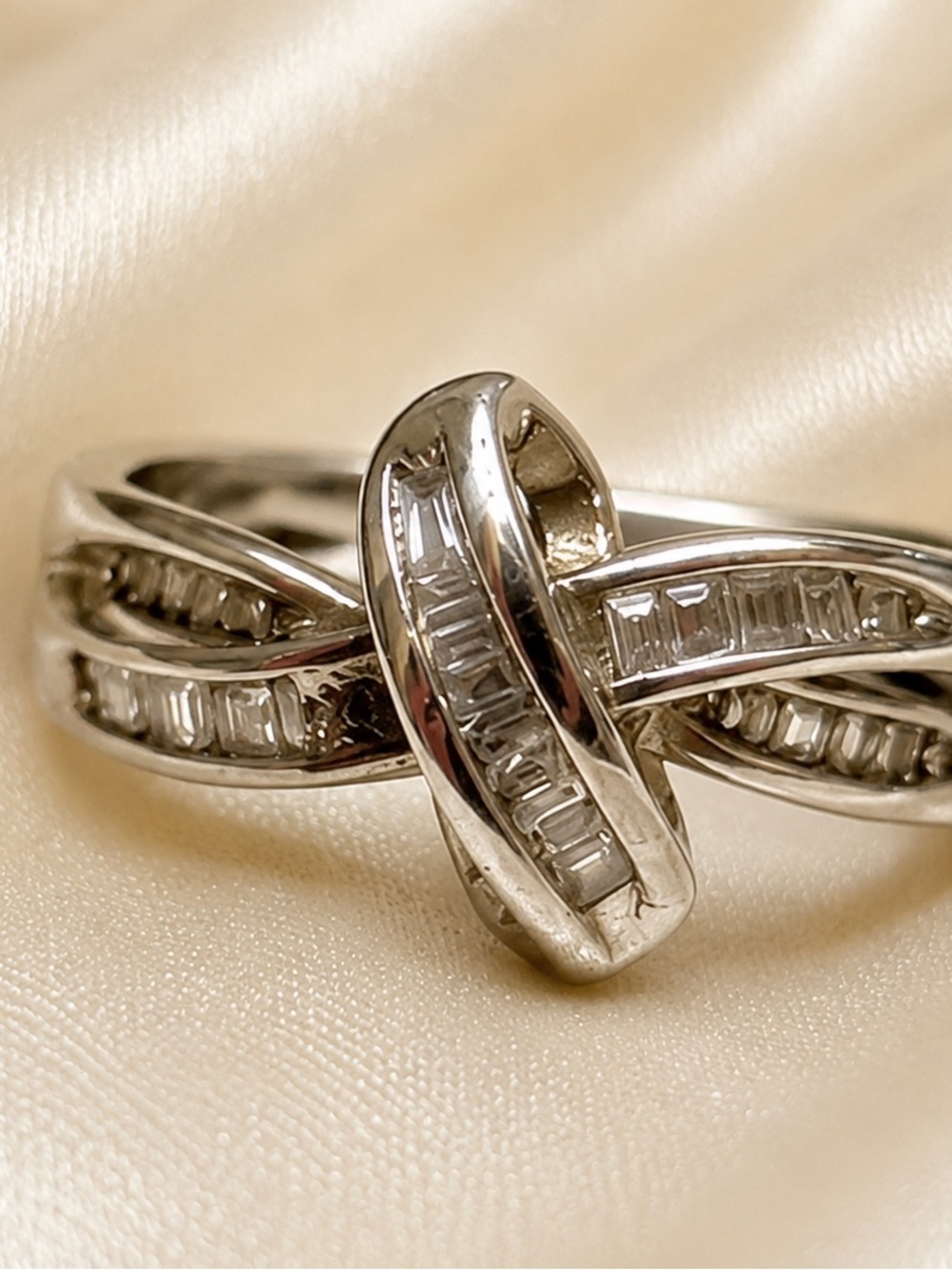 Michael Valitutti Sterling Silver Diamond Infinity Ring Size 7